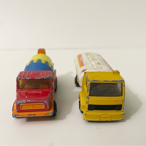 Lot of 4 Vintage Majorette Benton Cement Truck Ford Oil Tanker Bernard Semi - Picture 6 of 14